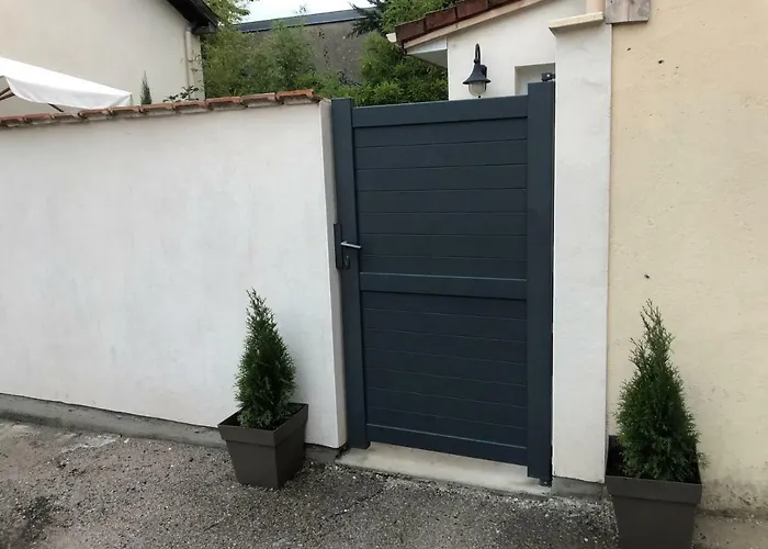 Maisonnette Avec Jardin, Thermal, Artem *